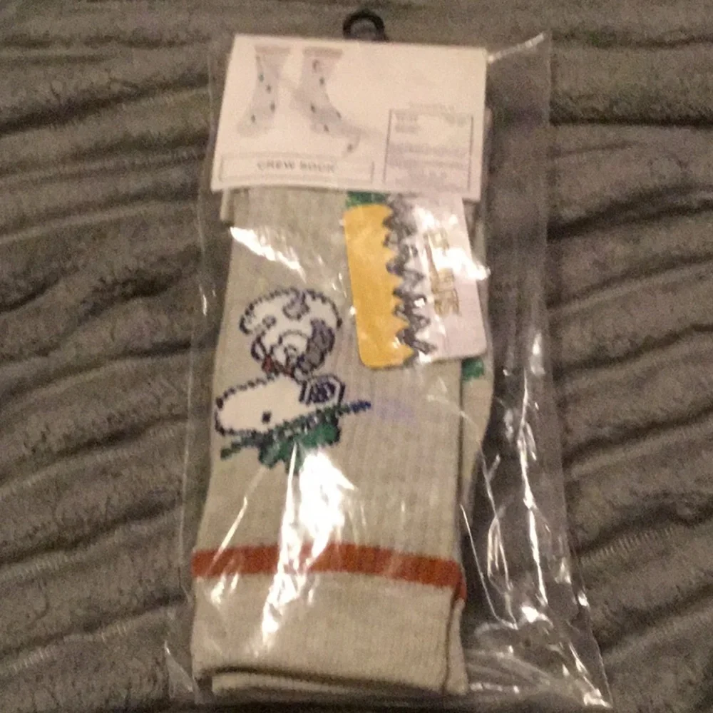Peanuts Ranger Snoopy Tree Graphic Crew Socks new unisex